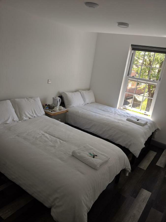 Crofts 4* Cardiff